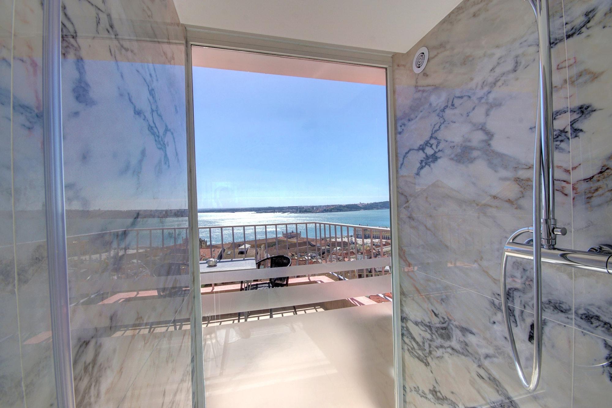 Solar Dos Mouros Hotel Lisbon Bagian luar foto