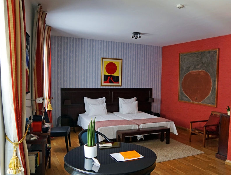 Solar Dos Mouros Hotel Lisbon Bagian luar foto